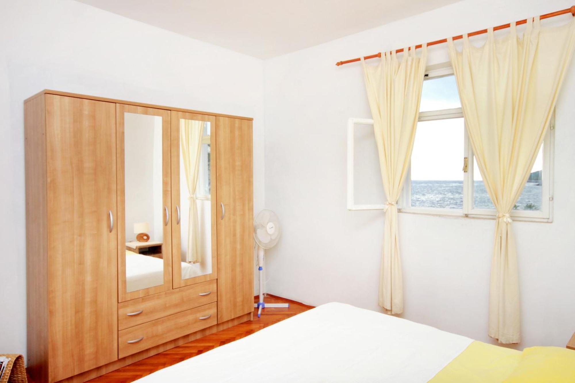 Apartments By The Sea Zavalatica, Korcula - 189 部屋 写真